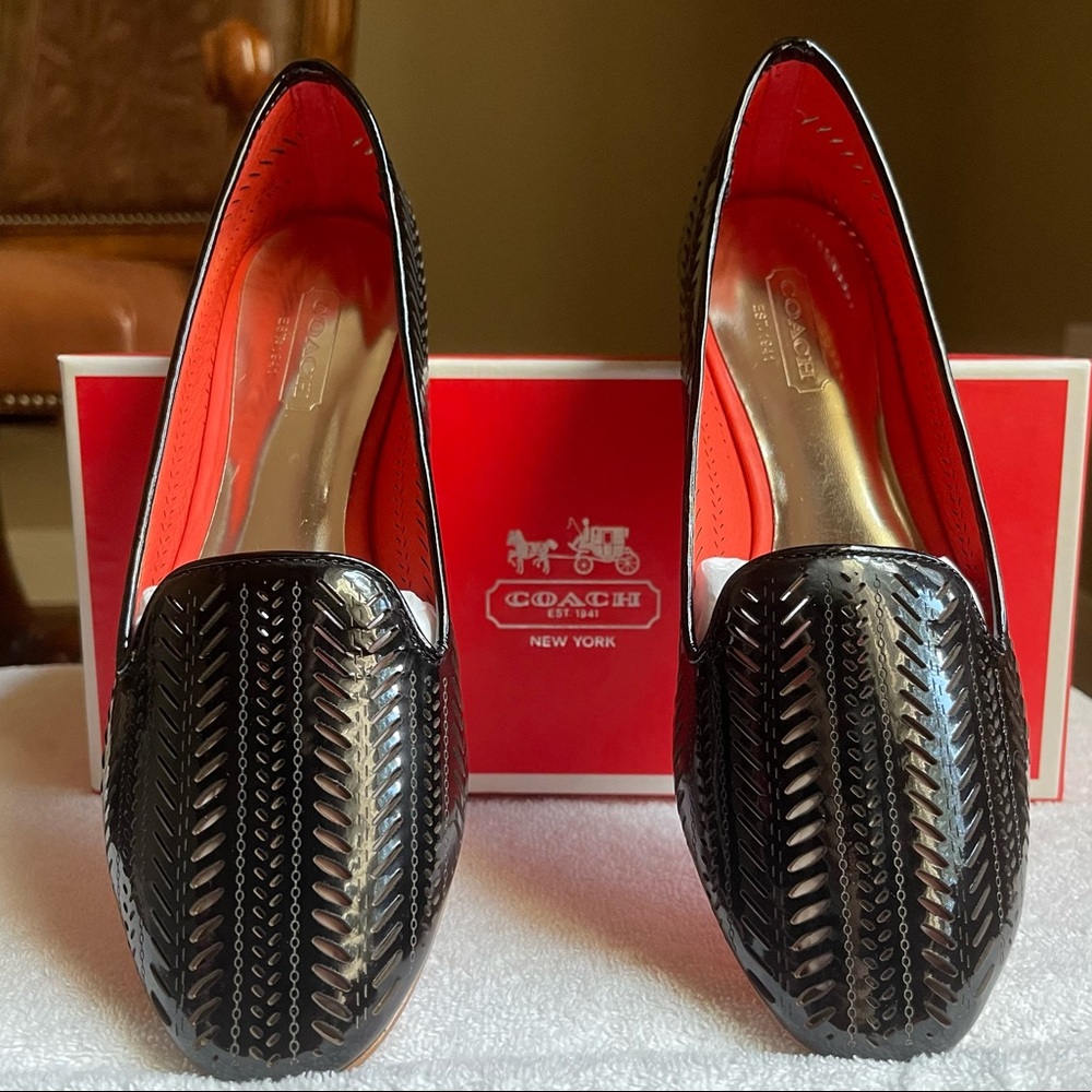 COACH flats. NEW! Black leather with detail cut-outs